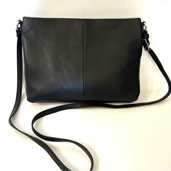 Like New Margot Black Leather Crossbody used a few times. Perfect size & cond. - Picture 3 of 10